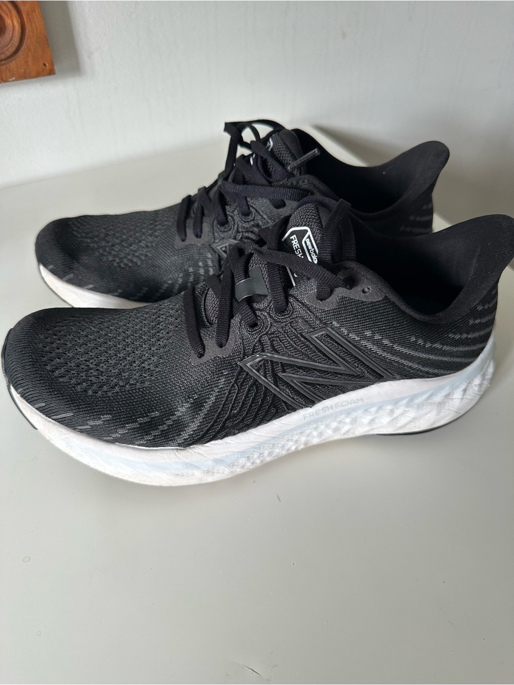 New Balance Women's Black Running Shoes - Fresh Foam Vongo v5